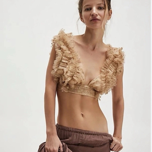 Free People One Sosha Party Sequin Halter Top NWT Gold Size M